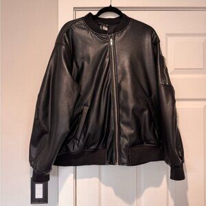 Women’s H&M Black Pleather Bomber Size Large🖤